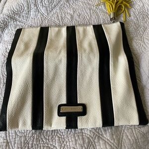 Steve Madden clutch